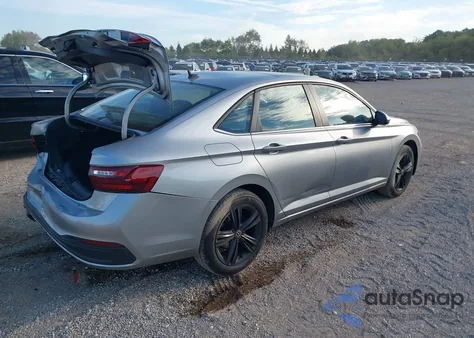 2023 Volkswagen Jetta 1.5T Se from USA, damaged, VIN 3VW7M7BU4PM051355